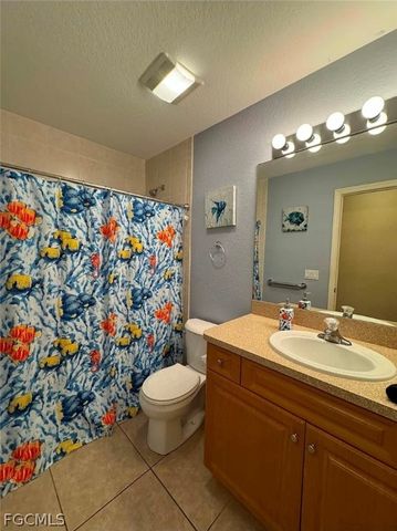 4134 SW 8th CT, Cape Coral, FL 33914