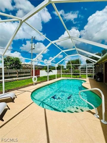 4134 SW 8th CT, Cape Coral, FL 33914