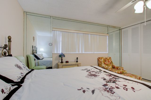 3500 NW 48th 615, Lauderdale Lakes, FL 33319