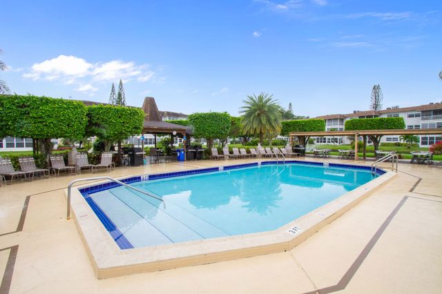 3500 NW 48th 615, Lauderdale Lakes, FL 33319