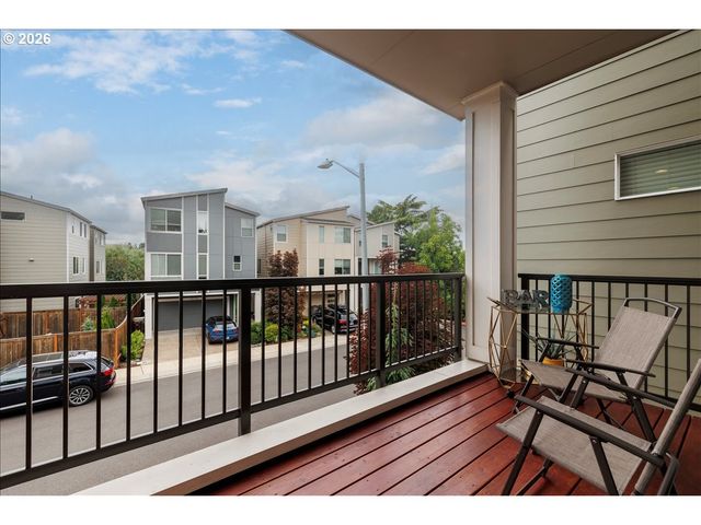 13169 Sw SAVANNAH Ln, Beaverton, OR 97005