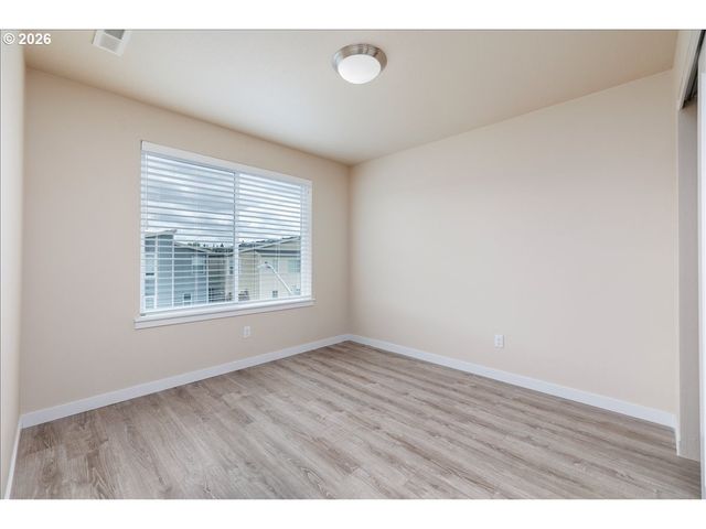 13169 Sw SAVANNAH Ln, Beaverton, OR 97005