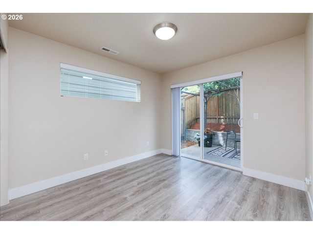 13169 Sw SAVANNAH Ln, Beaverton, OR 97005