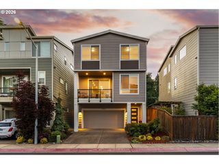 13169 Sw SAVANNAH Ln, Beaverton, OR 97005