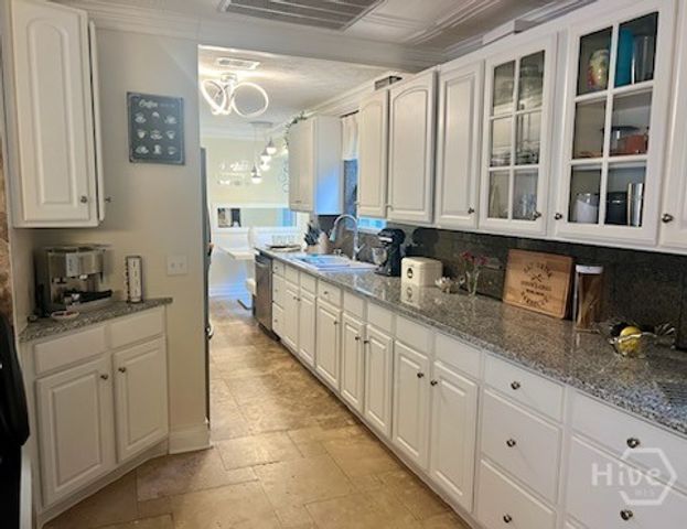 247 Stonebridge Drive, Savannah, GA 31410