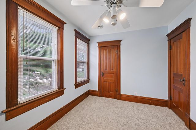 110 NE Division Street, Swisher, IA 52338