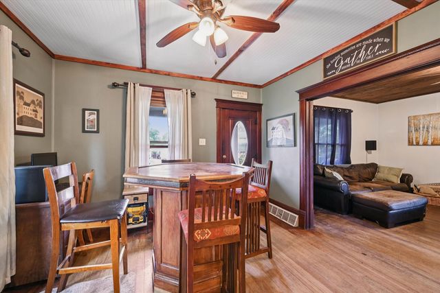 110 NE Division Street, Swisher, IA 52338