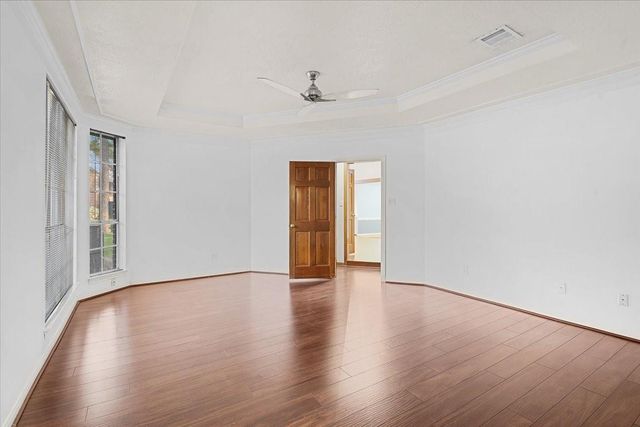 6710 Blue Hills Road, Houston, TX 77069