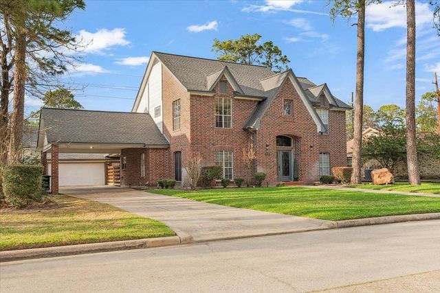 6710 Blue Hills Road, Houston, TX 77069