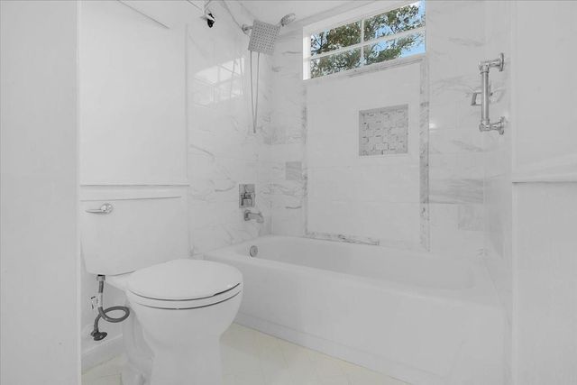 6710 Blue Hills Road, Houston, TX 77069