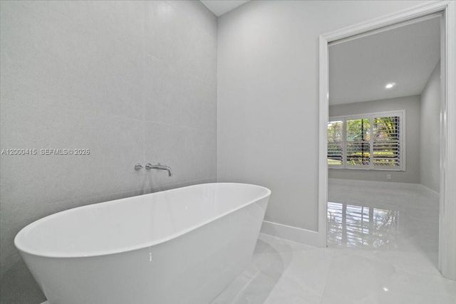 22665 Meridiana Drive, Boca Raton, FL 33433