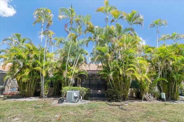 22665 Meridiana Drive, Boca Raton, FL 33433