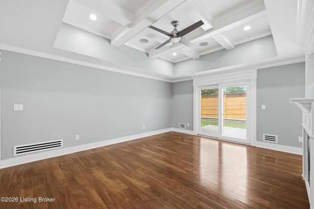 1409 Twin Ridge Rd, Louisville, KY 40242