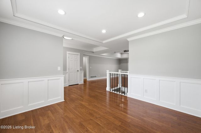1409 Twin Ridge Rd, Louisville, KY 40242