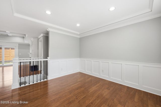 1409 Twin Ridge Rd, Louisville, KY 40242