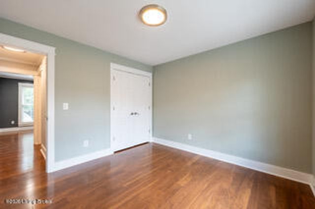 1409 Twin Ridge Rd, Louisville, KY 40242
