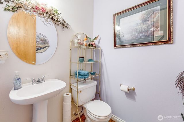 5103 80th Street SW, Lakewood, WA 98499