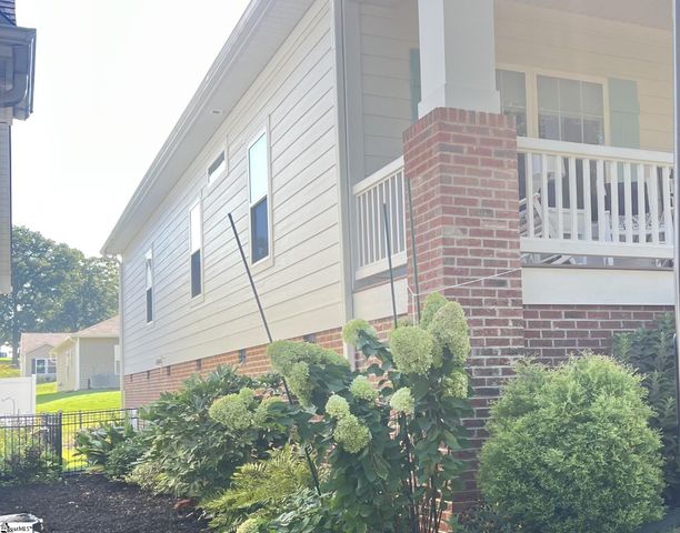 153 Pendleton Street, Pickens, SC 29671