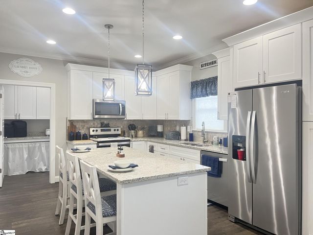 153 Pendleton Street, Pickens, SC 29671