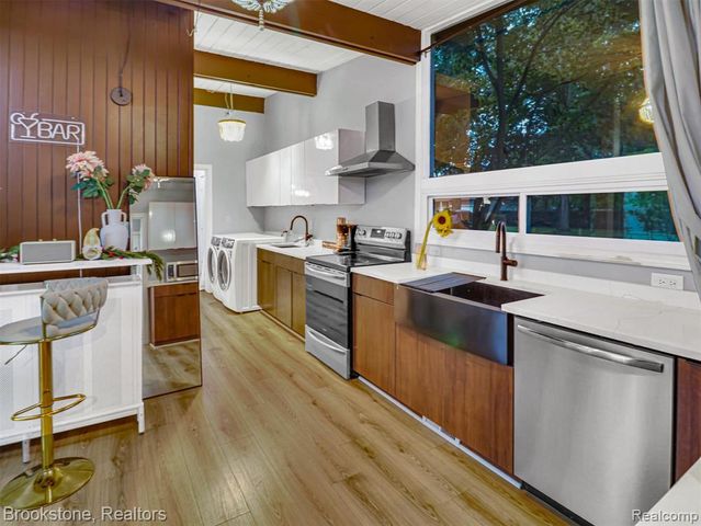 19741 Mahon Street, Southfield, MI 48075