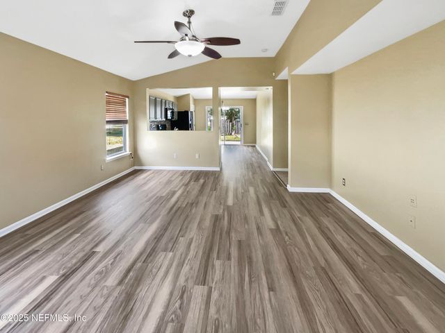 11661 PLEASANT CREEK Drive, Jacksonville, FL 32218