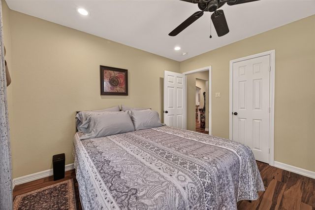 5606 Highland Road, Santa Fe, TX 77517