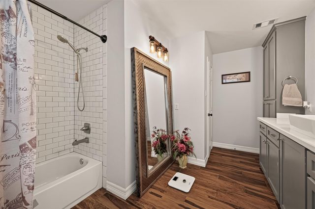 5606 Highland Road, Santa Fe, TX 77517