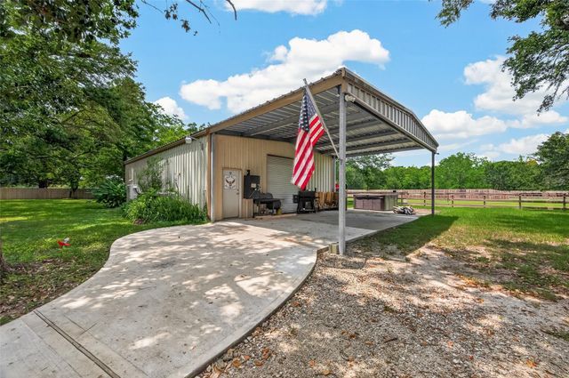 5606 Highland Road, Santa Fe, TX 77517