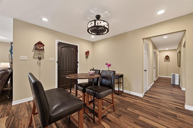 5606 Highland Road, Santa Fe, TX 77517