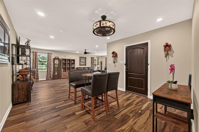 5606 Highland Road, Santa Fe, TX 77517