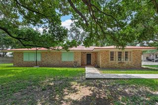 5606 Highland Road, Santa Fe, TX 77517