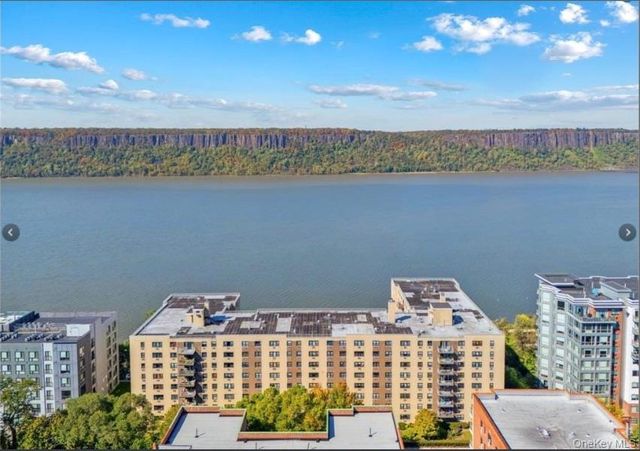 1085 Warburton Avenue 120, Yonkers, NY 10701