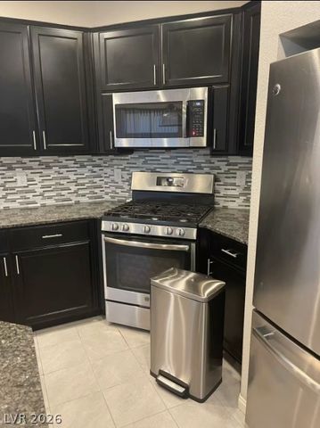7066 South Bronco Street, Las Vegas, NV 89118