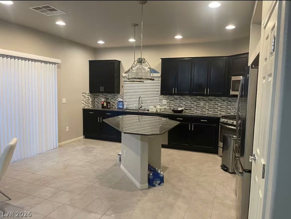7066 South Bronco Street, Las Vegas, NV 89118 — photo 2