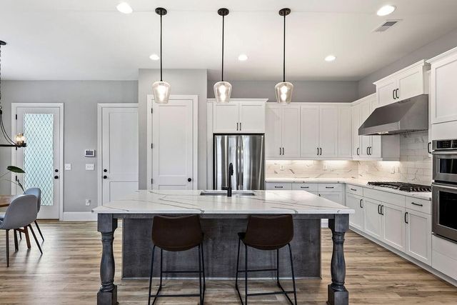 2018 Cobblestone Way, Atlanta, GA 30318