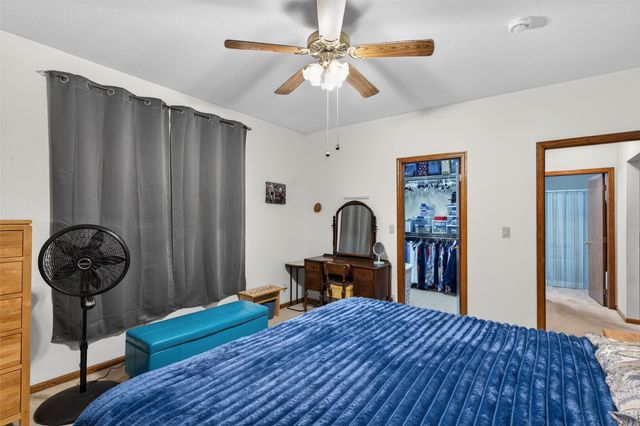 1101 Emma Avenue, Des Moines, IA 50315