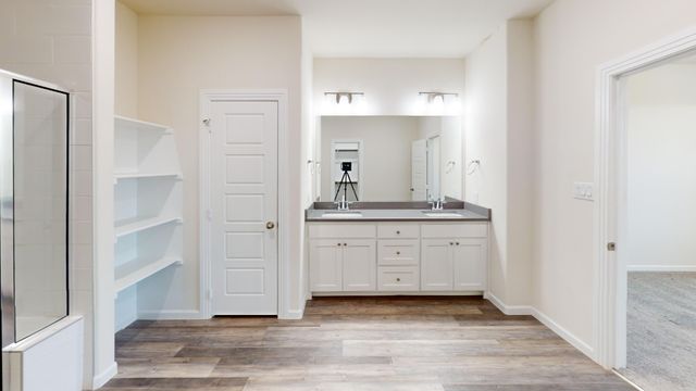 16154 Doe Lake Drive, Frisco, TX 75068