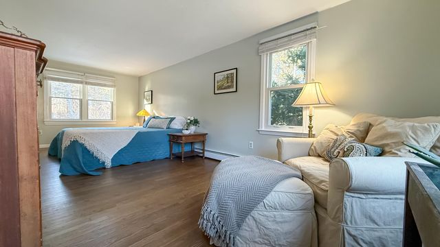 61 Wintergreen Road, Mashpee, MA 02649