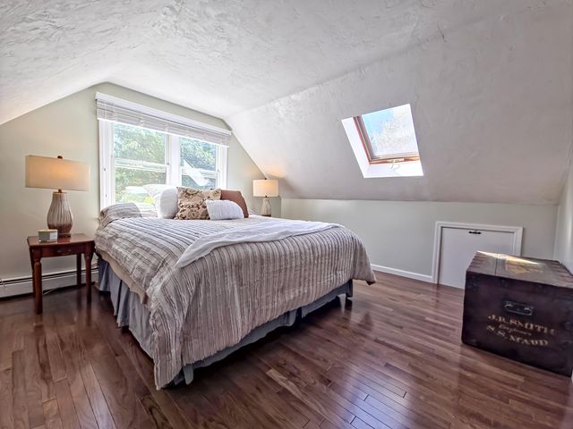 61 Wintergreen Road, Mashpee, MA 02649