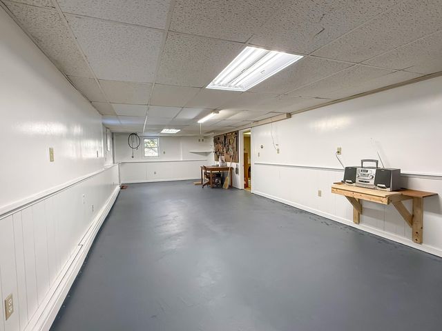 61 Wintergreen Road, Mashpee, MA 02649