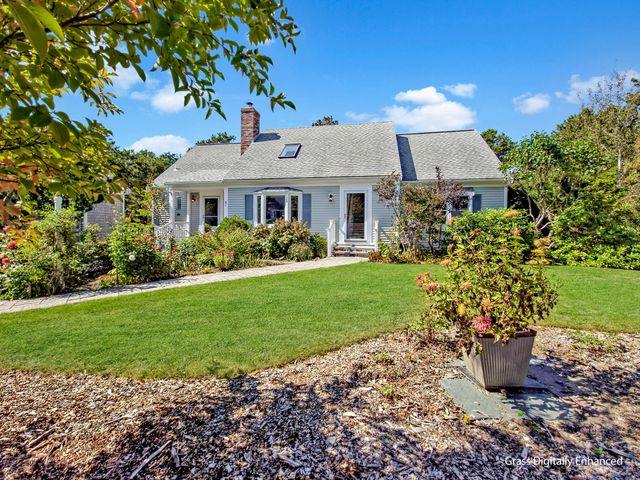 61 Wintergreen Road, Mashpee, MA 02649
