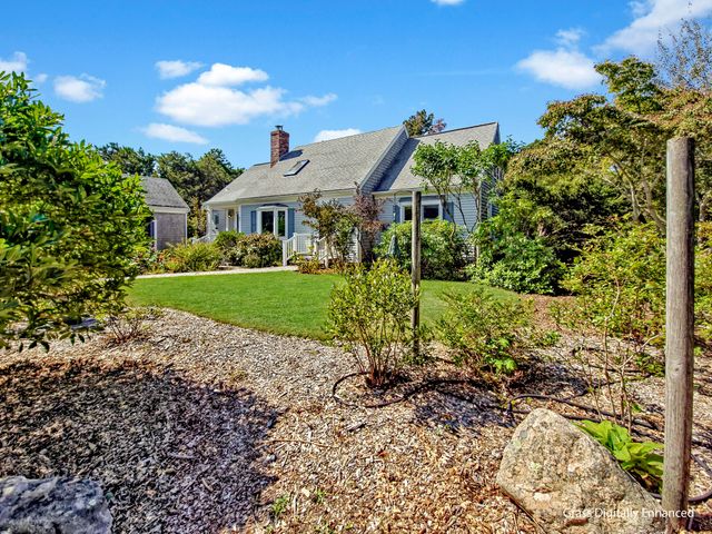 61 Wintergreen Road, Mashpee, MA 02649