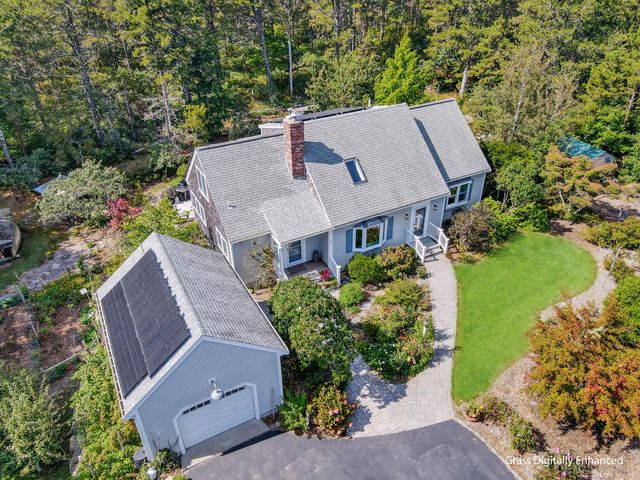 61 Wintergreen Road, Mashpee, MA 02649
