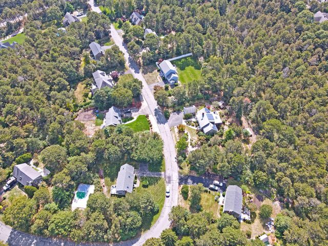 61 Wintergreen Road, Mashpee, MA 02649