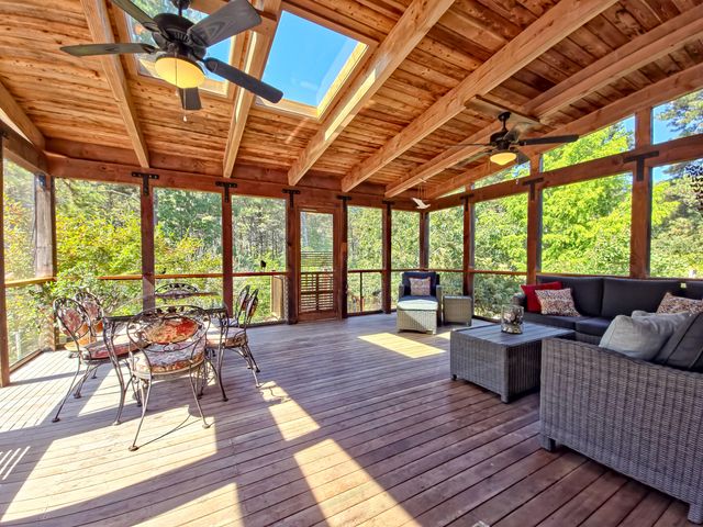 61 Wintergreen Road, Mashpee, MA 02649