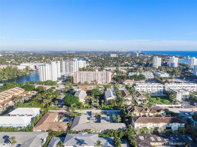 3230 NE 13th Street 102, Pompano Beach, FL 33062