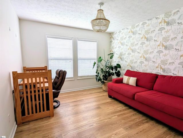 201 Summitbluff Drive, Greenville, SC 29617