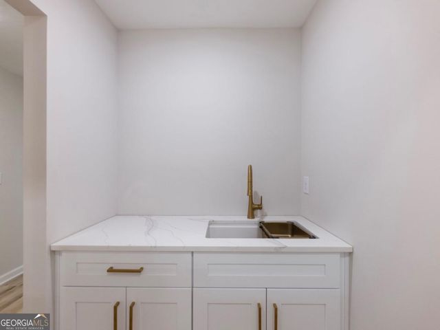 2645 Trotters Walk Trail, Snellville, GA 30078