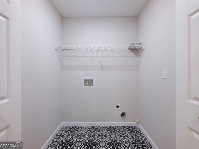 2645 Trotters Walk Trail, Snellville, GA 30078