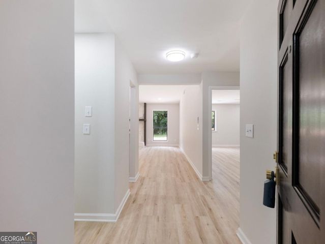 2645 Trotters Walk Trail, Snellville, GA 30078